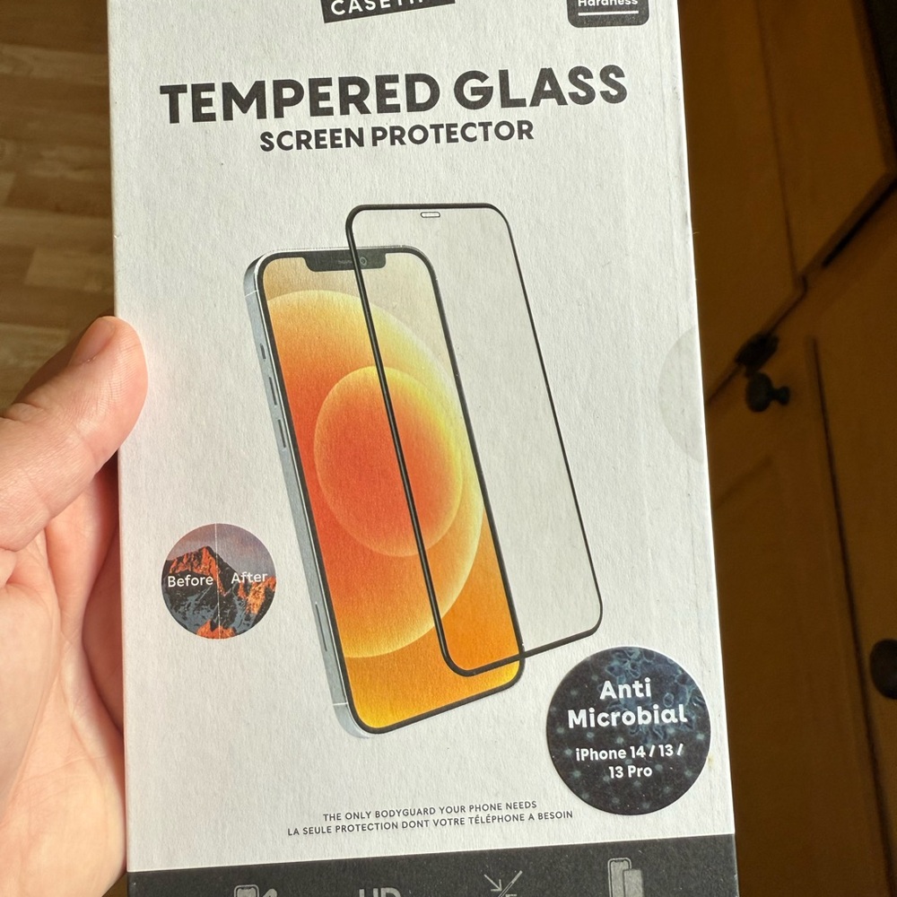 Casetify Black Tempered Glass Screen Protector for IPhone 13/14 BRAND NEW